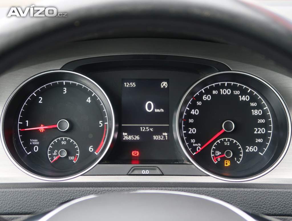 Foto inzerátu Volkswagen Golf 1.6 TDI