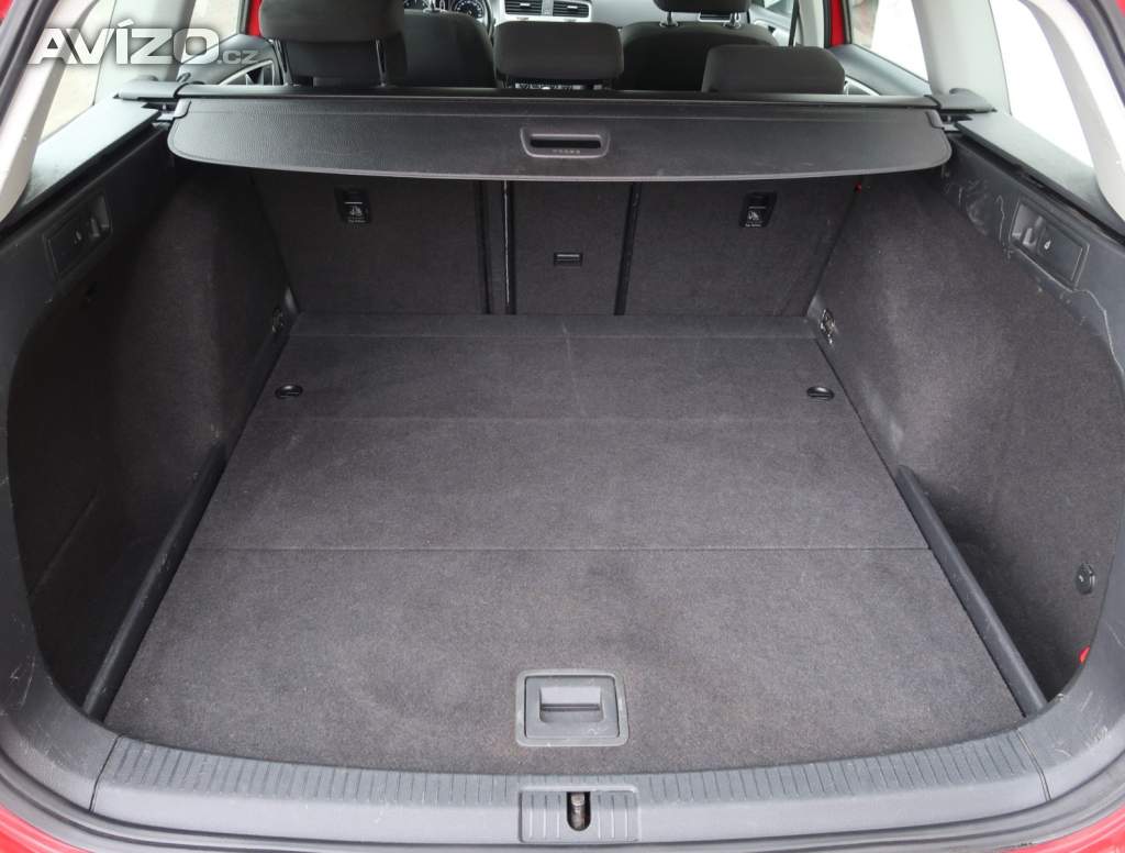 Foto inzerátu Volkswagen Golf 1.6 TDI