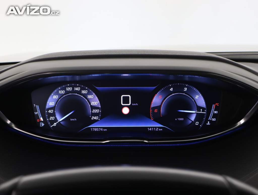 Foto inzerátu Peugeot 3008 1.5 BlueHDi