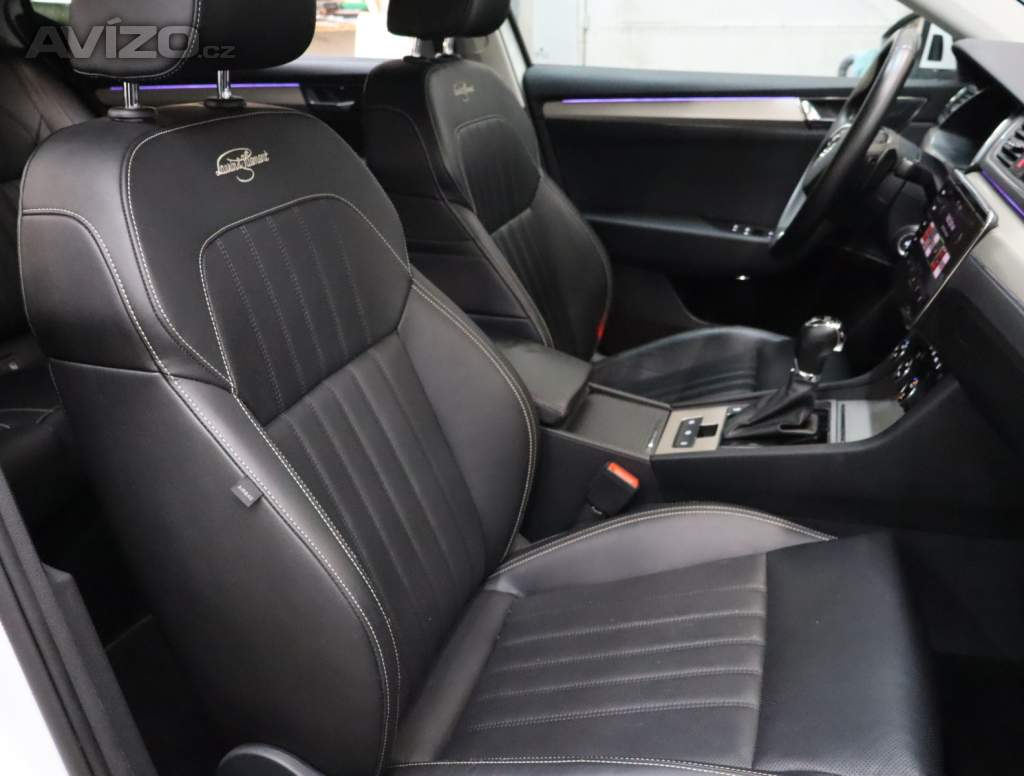 Foto inzerátu Škoda Superb 2.0 TSI