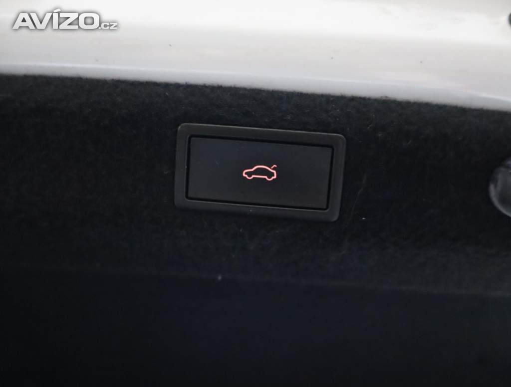 Foto inzerátu Škoda Superb 2.0 TSI