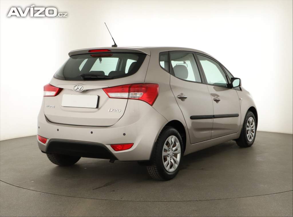 Foto inzerátu Hyundai ix20 1.6 CVVT