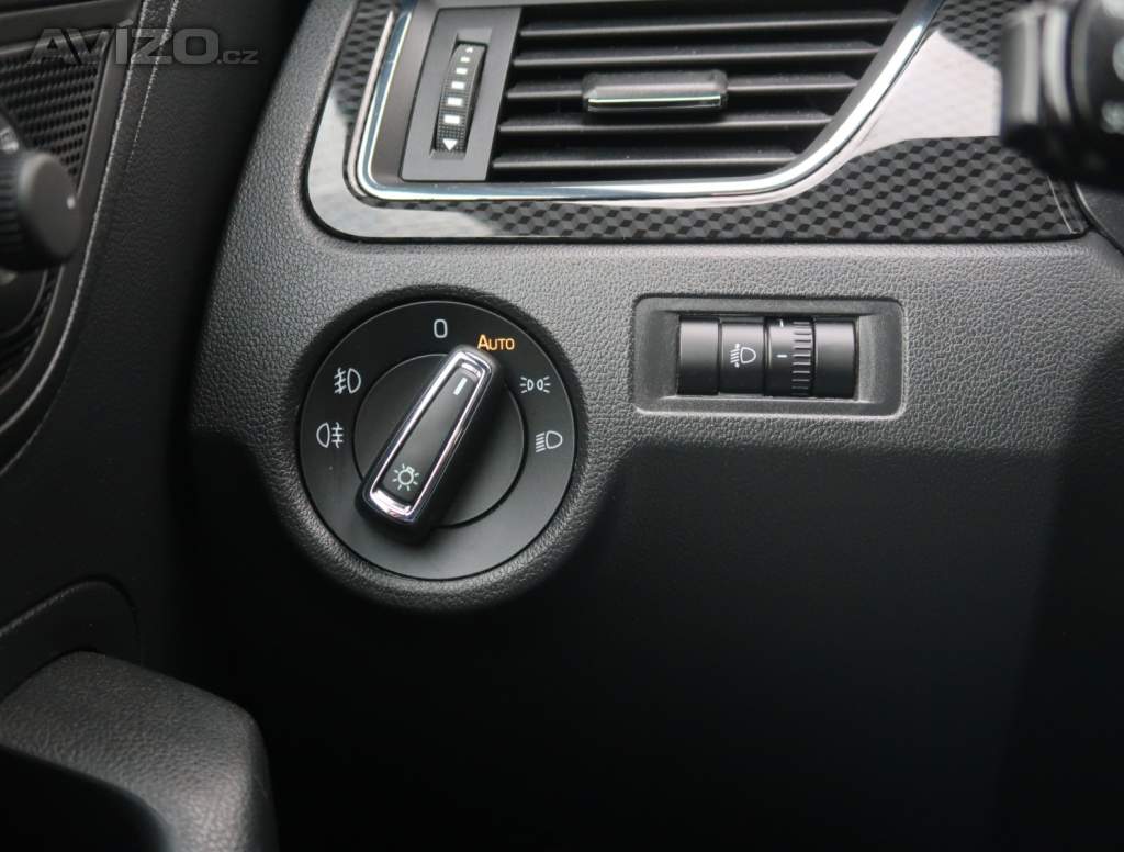 Foto inzerátu Škoda Rapid 1.0 TSI