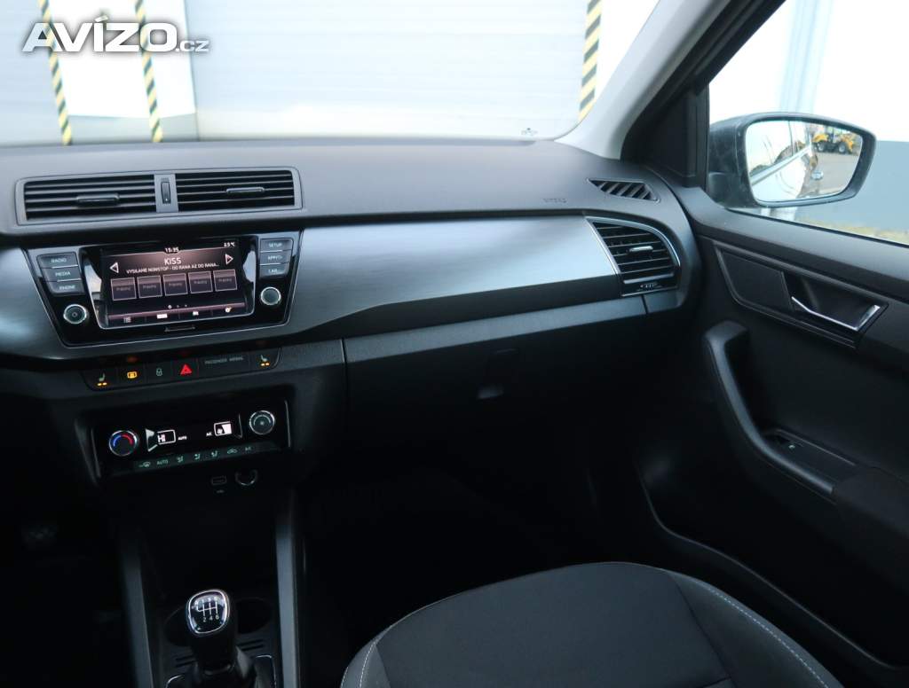 Foto inzerátu Škoda Fabia 1.0 TSI