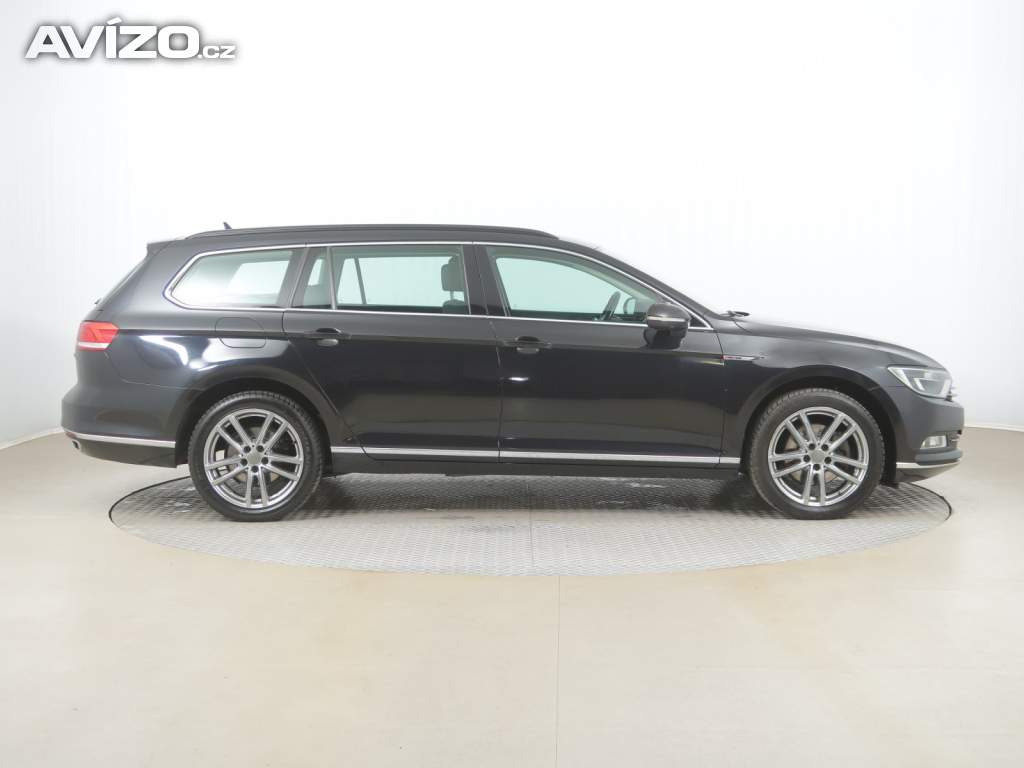 Foto inzerátu Volkswagen Passat 2.0 TDI