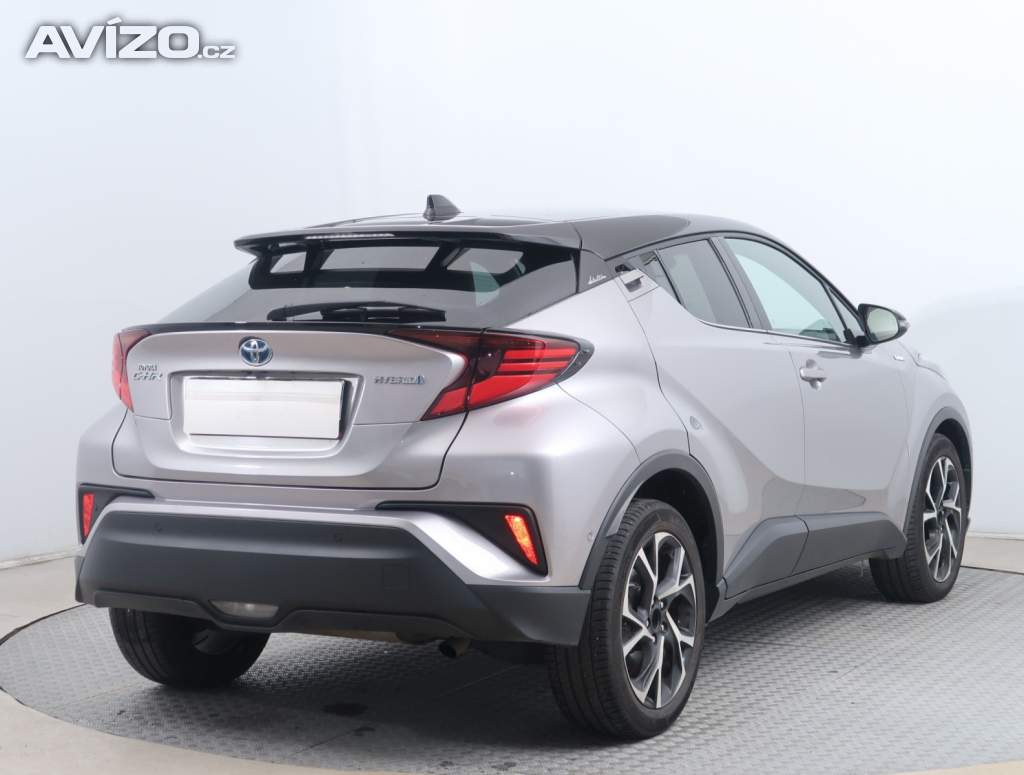 Foto inzerátu Toyota C-HR 1.8 Hybrid
