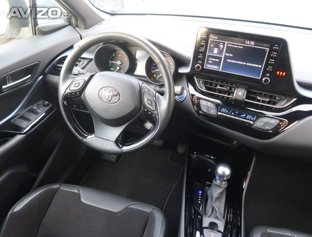 Foto inzerátu Toyota C-HR 1.8 Hybrid