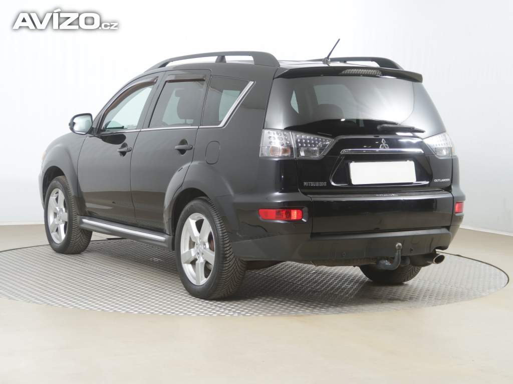 Foto inzerátu Mitsubishi Outlander 2.4 MIVEC