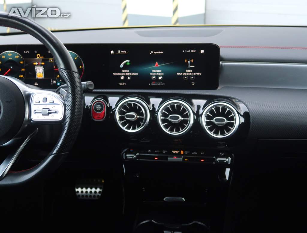 Foto inzerátu Mercedes-Benz CLA 200 d 4MATIC