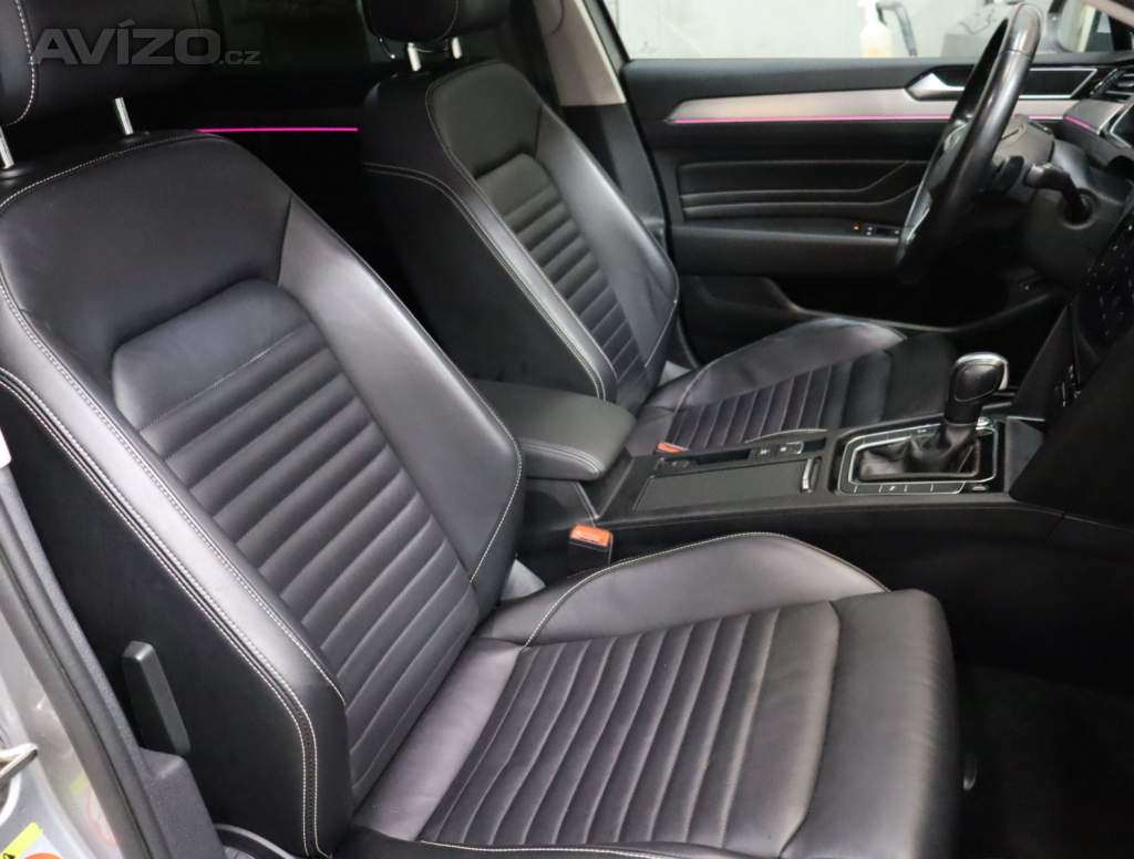 Foto inzerátu Volkswagen Passat 2.0 TDI