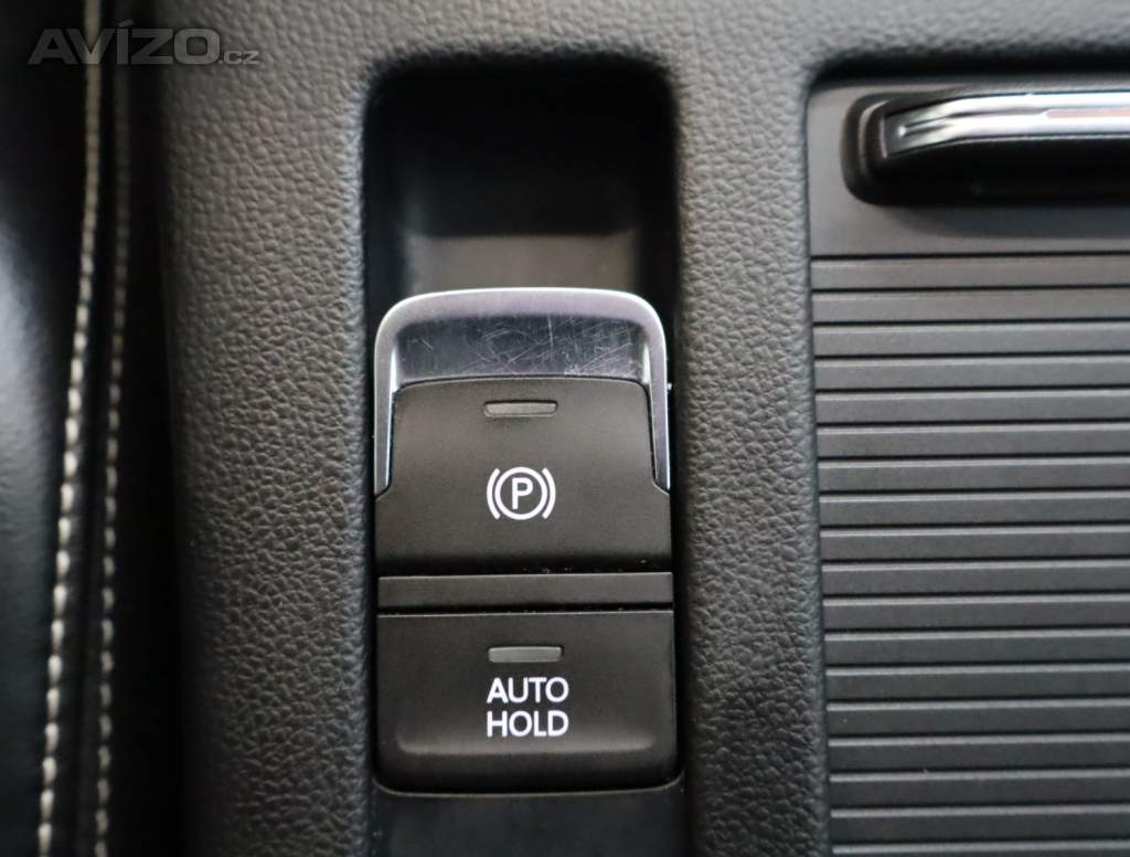 Foto inzerátu Volkswagen Passat 2.0 TDI