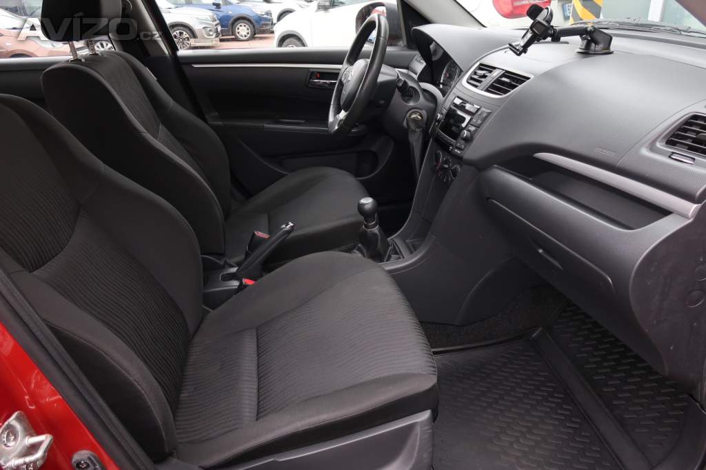 Foto inzerátu Suzuki Swift 1.2