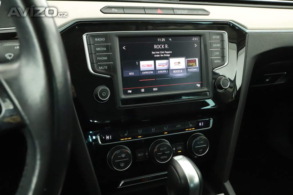 Foto inzerátu Volkswagen Passat 2.0 TDI