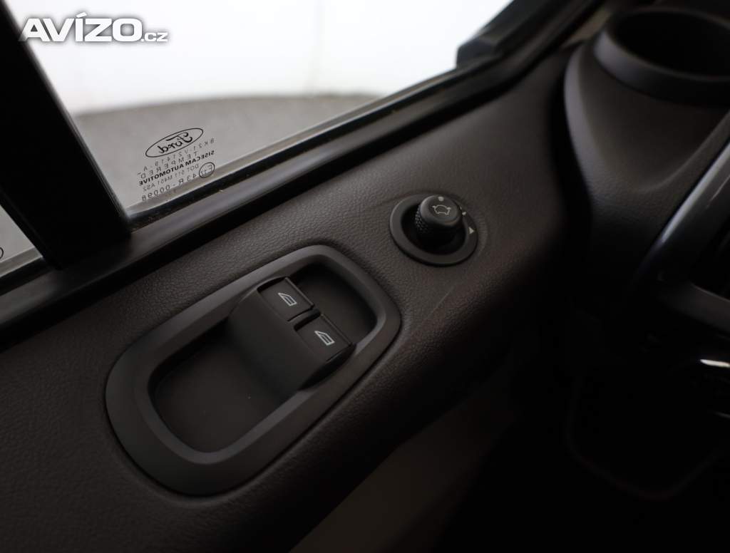 Foto inzerátu Ford Tourneo Custom 2.0 EcoBlue