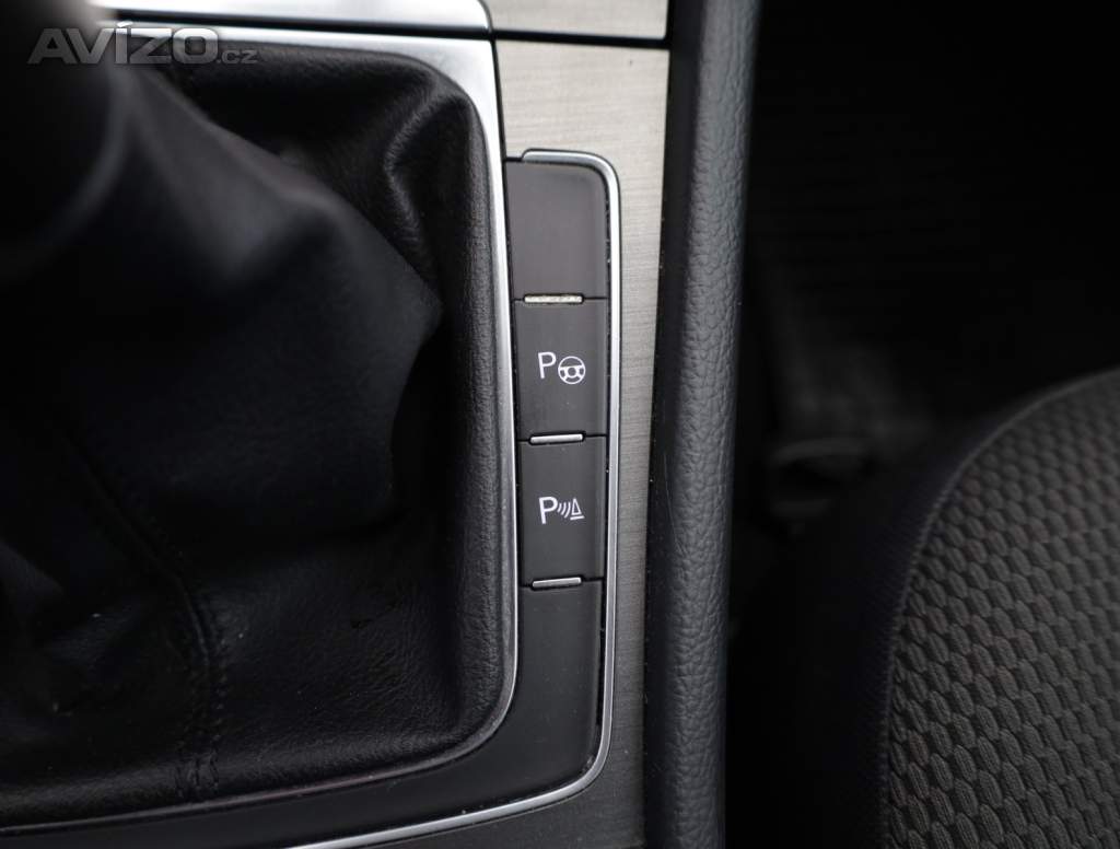 Foto inzerátu Volkswagen Golf 1.2 TSI