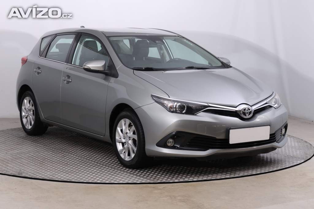 Toyota Auris 1.2 Ti