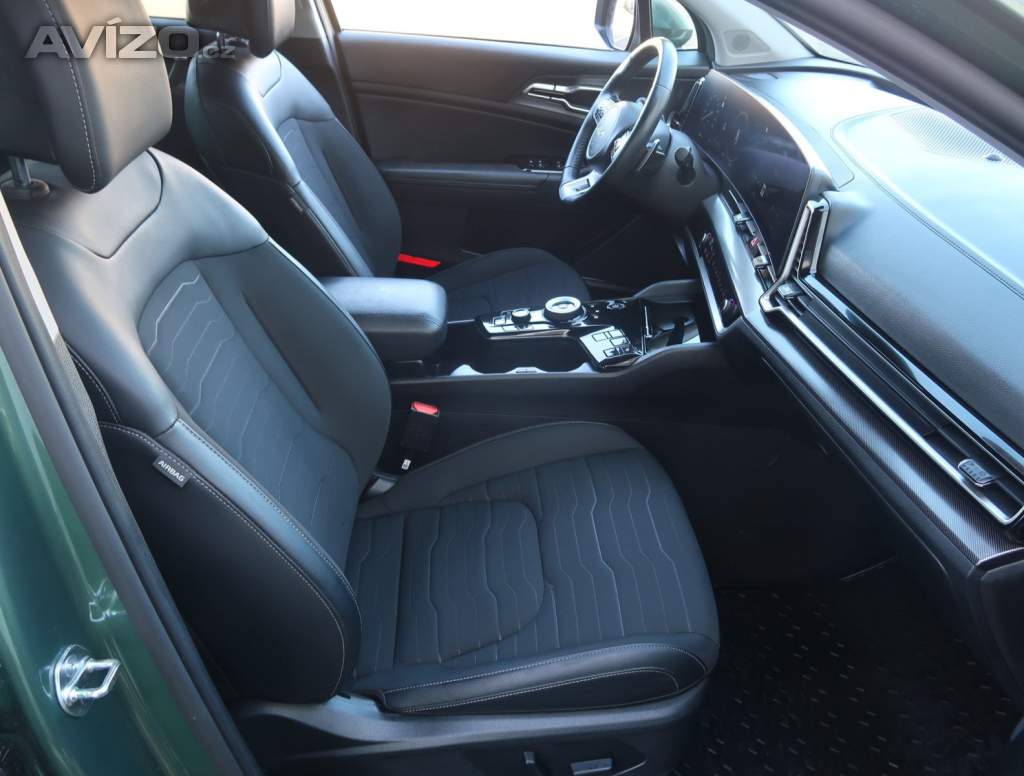 Foto inzerátu Kia Sportage 1.6 T-GDI MHEV