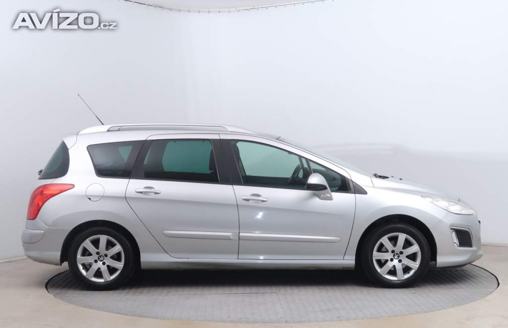 Foto inzerátu Peugeot 308 1.6 e-HDi