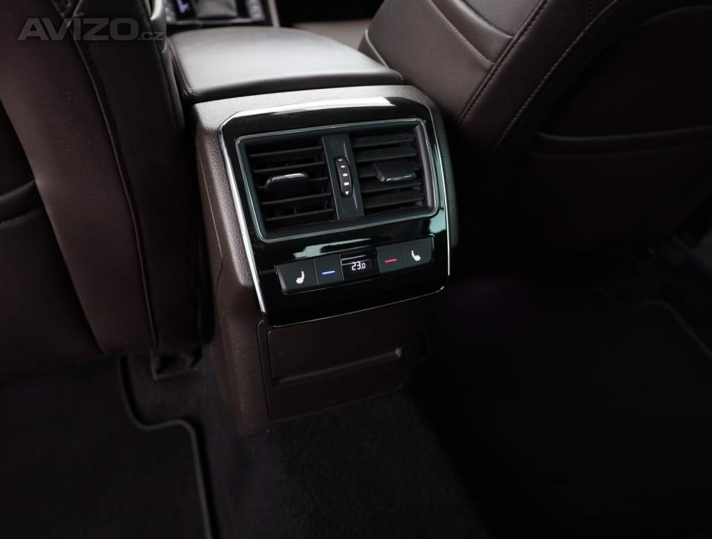 Foto inzerátu Škoda Superb 2.0 TDI