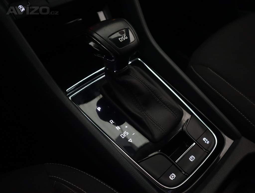 Foto inzerátu Škoda Karoq 1.5 TSI