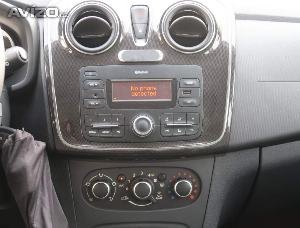 Foto inzerátu Dacia Logan 1.0 SCe