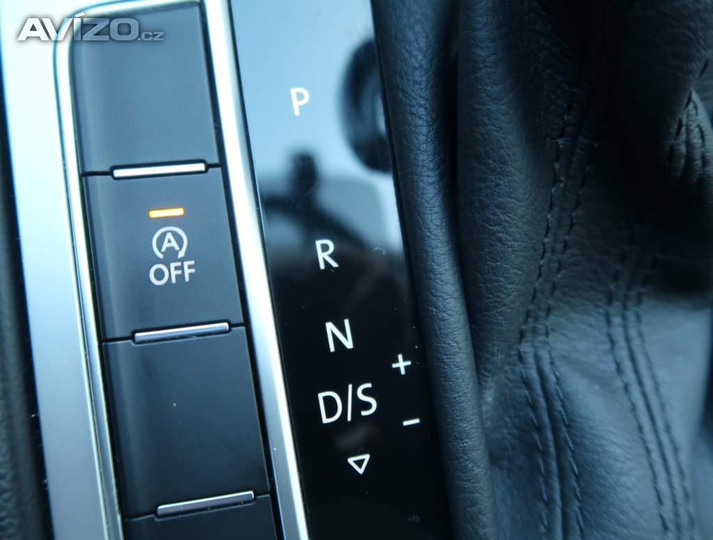 Foto inzerátu Volkswagen Passat 2.0 TDI