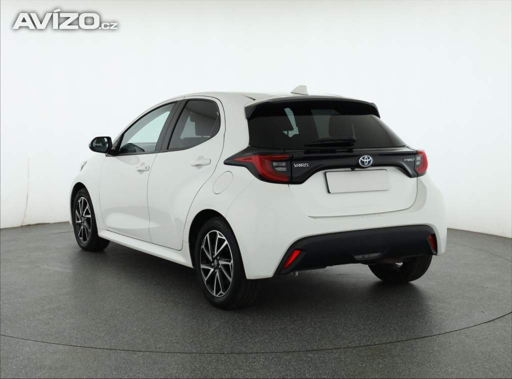 Foto inzerátu Toyota Yaris 1.5 VVT-i Hybrid