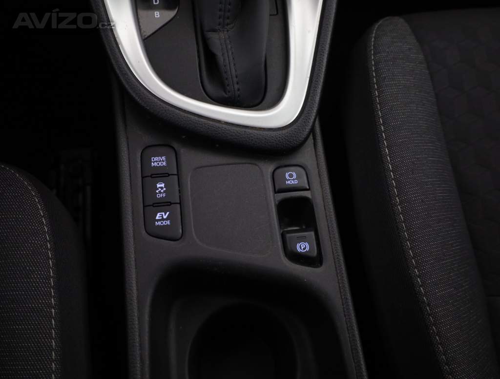 Foto inzerátu Toyota Yaris 1.5 VVT-i Hybrid