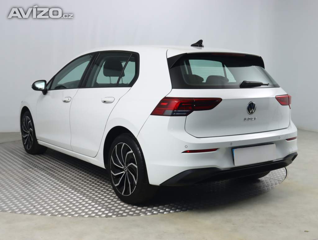 Foto inzerátu Volkswagen Golf 1.0 TSI