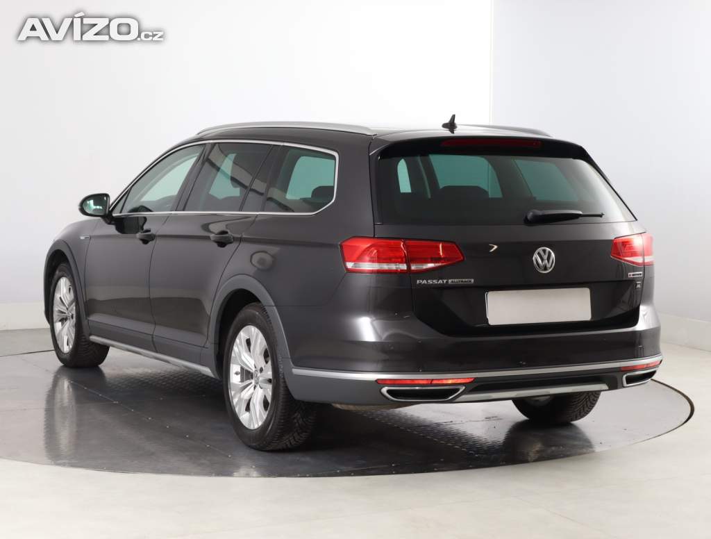 Foto inzerátu Volkswagen Passat 2.0 TDI