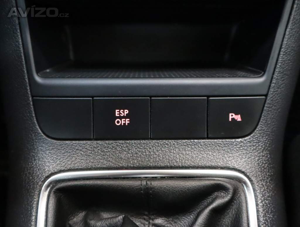 Foto inzerátu Volkswagen Golf 1.6 TDI