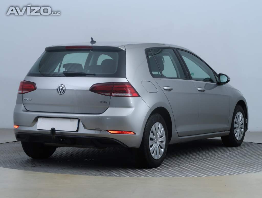 Foto inzerátu Volkswagen Golf 1.0 TSI
