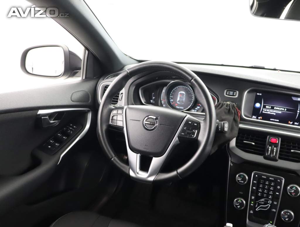 Foto inzerátu Volvo V40 2.0 D2
