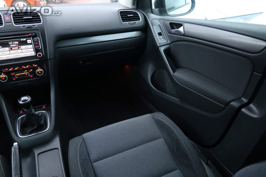 Foto inzerátu Volkswagen Golf 2.0 TDI