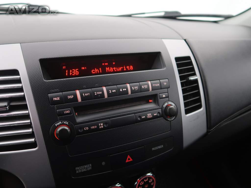 Foto inzerátu Mitsubishi Outlander 2.2 DI-D