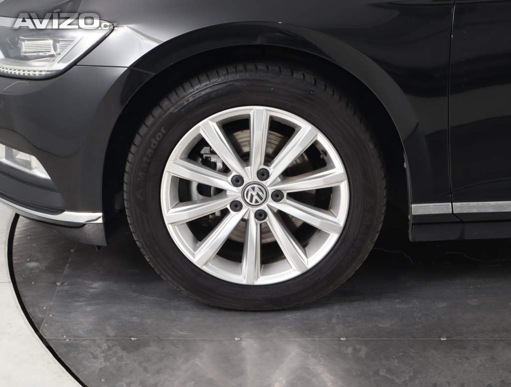 Foto inzerátu Volkswagen Passat 2.0 TDI