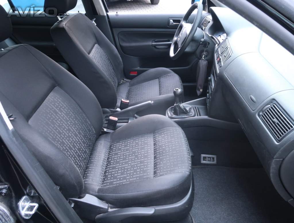 Foto inzerátu Volkswagen Golf 1.9 TDI