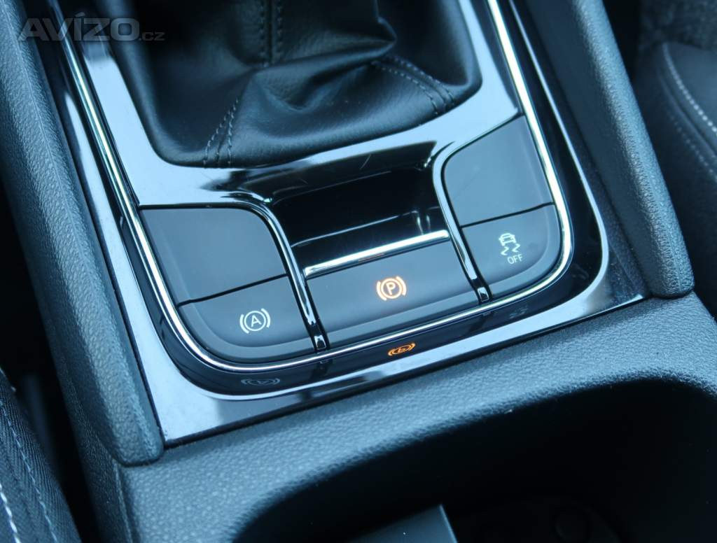 Foto inzerátu Škoda Karoq 1.0 TSI