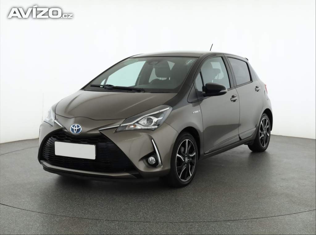 Foto inzerátu Toyota Yaris 1.5 Hybrid