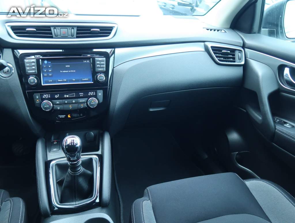 Foto inzerátu Nissan Qashqai 1.2 DIG-T