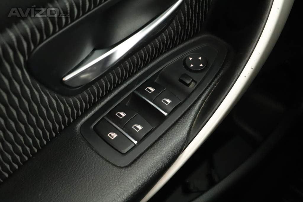 Foto inzerátu BMW Řada 3 318 d