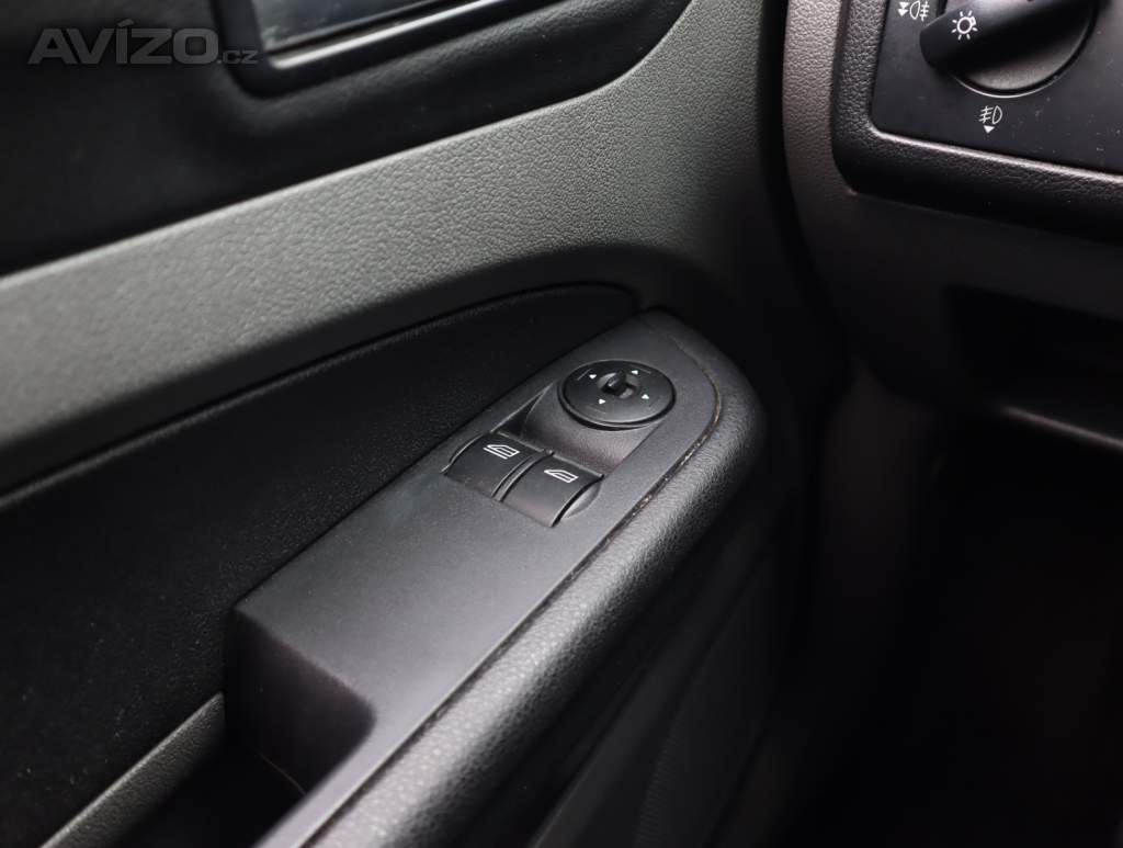 Foto inzerátu Ford Focus 1.6 16V