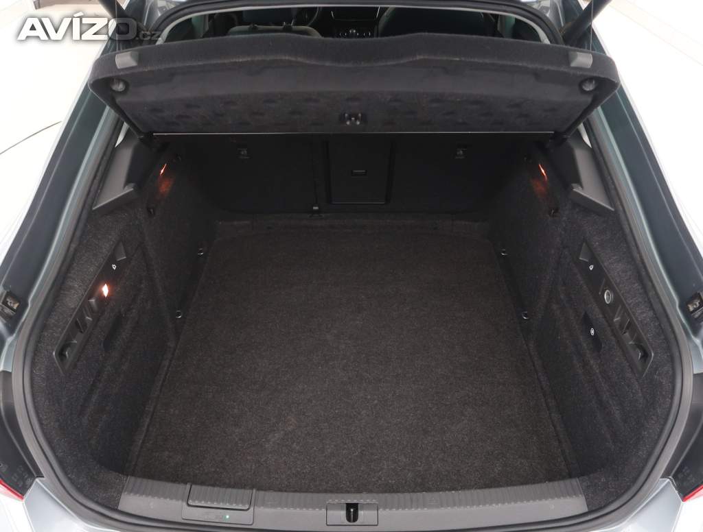 Foto inzerátu Škoda Superb 2.0 TSI