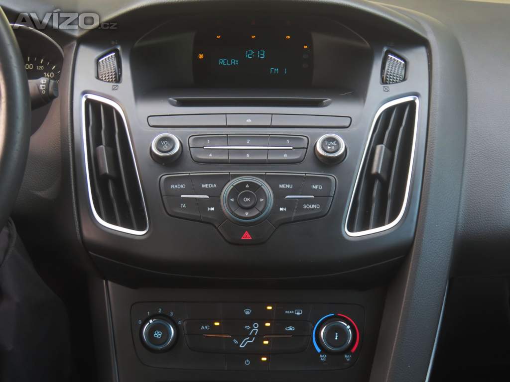 Foto inzerátu Ford Focus 1.6 i