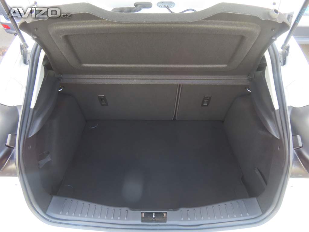 Foto inzerátu Ford Focus 1.6 i