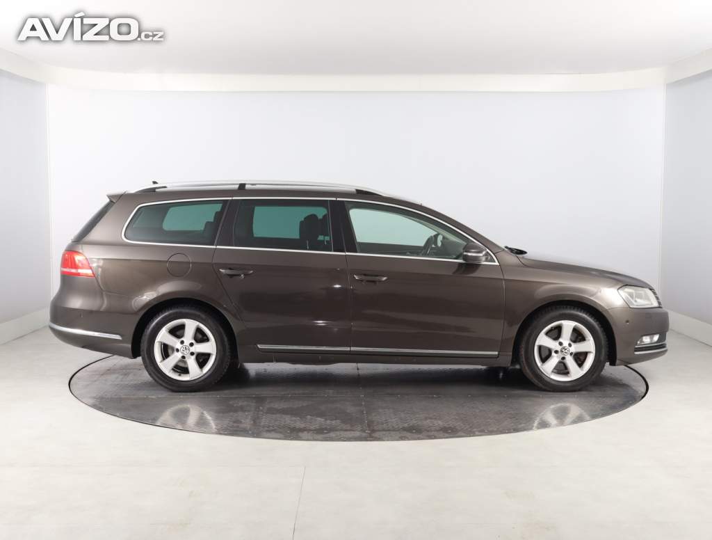 Foto inzerátu Volkswagen Passat 2.0 TDI