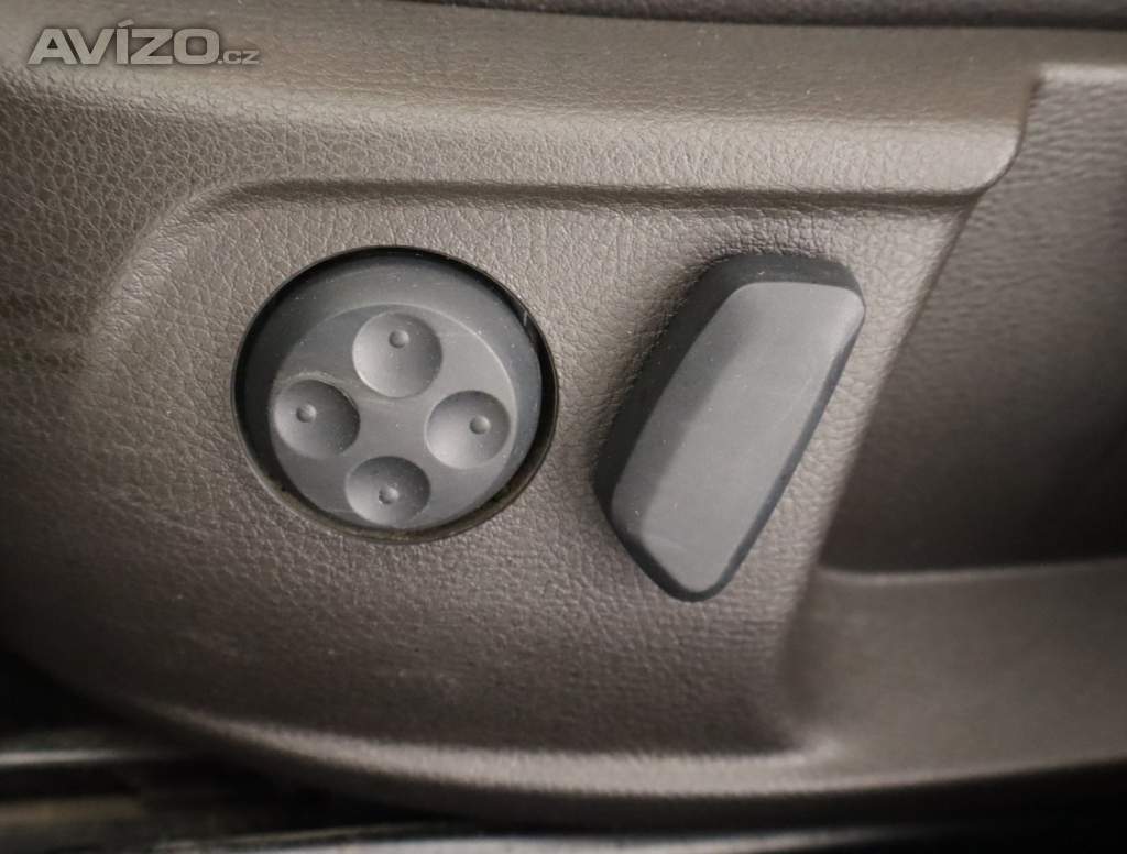 Foto inzerátu Volkswagen Passat 2.0 TDI