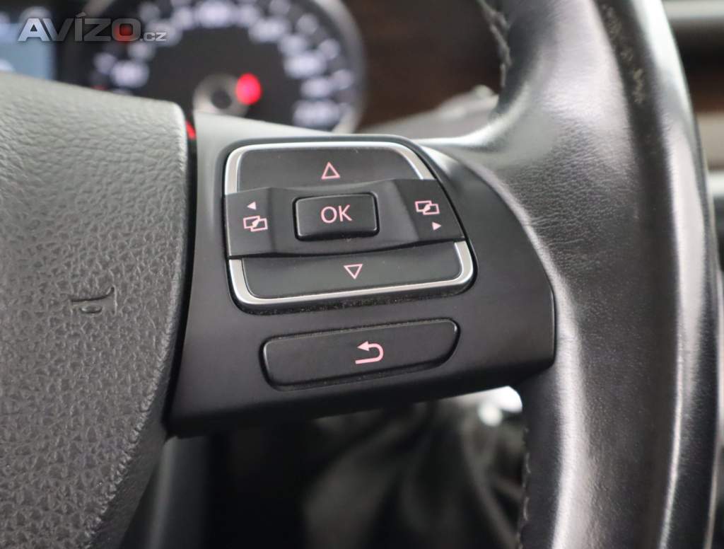 Foto inzerátu Volkswagen Passat 2.0 TDI