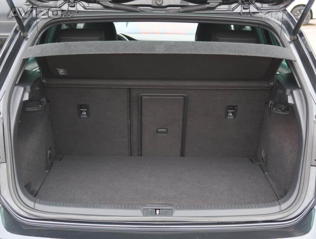 Foto inzerátu Volkswagen Golf 2.0 TDI GTD