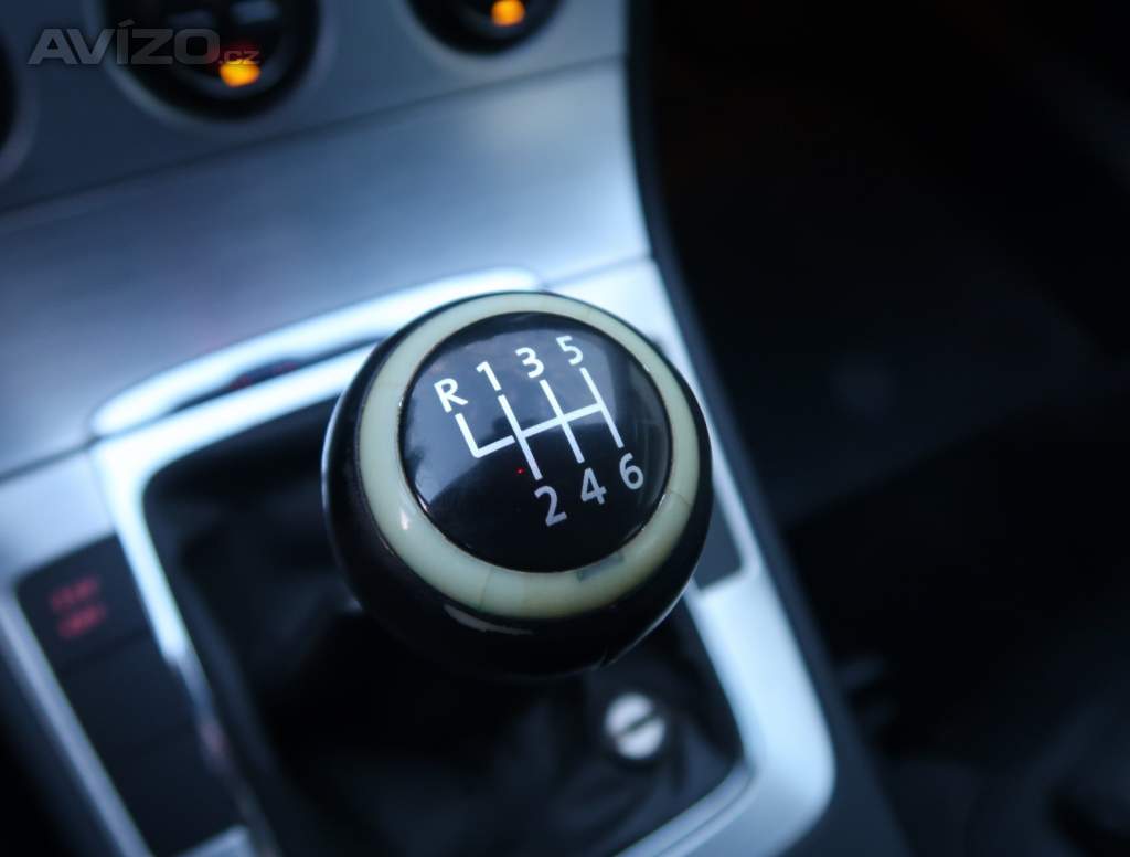 Foto inzerátu Volkswagen Passat 2.0 TDI